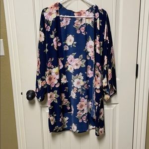 Navy floral kimono